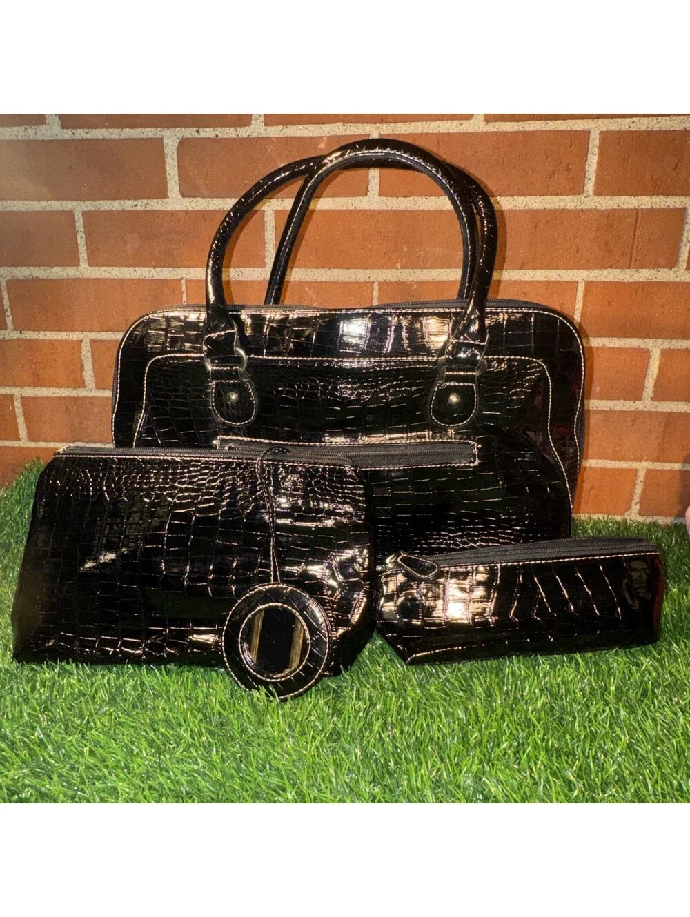 Luxi Moda Case 3 Piece Purse Make Up And Brush Bags With Mirror Faux Alligator